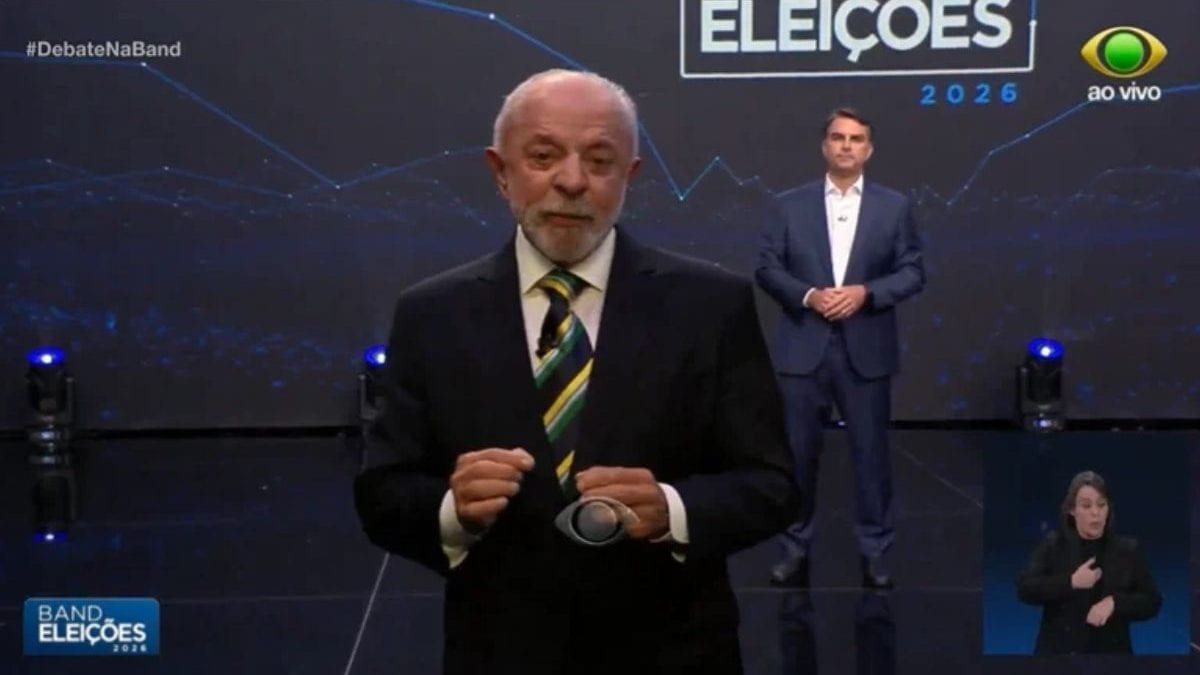 Lula chama privatizações de ‘lesa-pátria’ e promete crescimento se reeleito