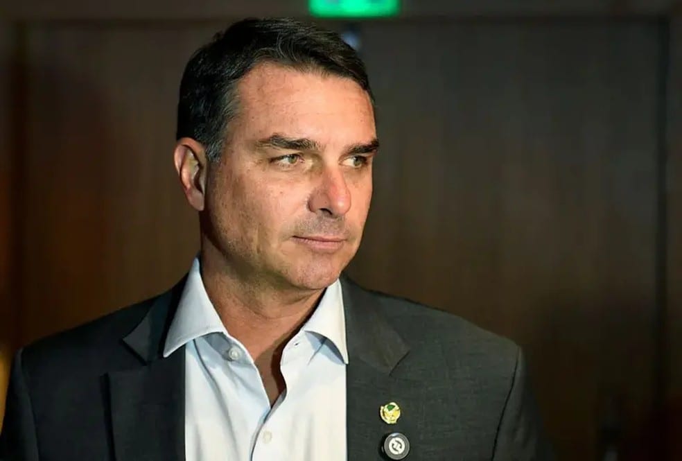 Baixada Santista (SP): Flávio Bolsonaro lidera em 6 das 9 cidades; veja números