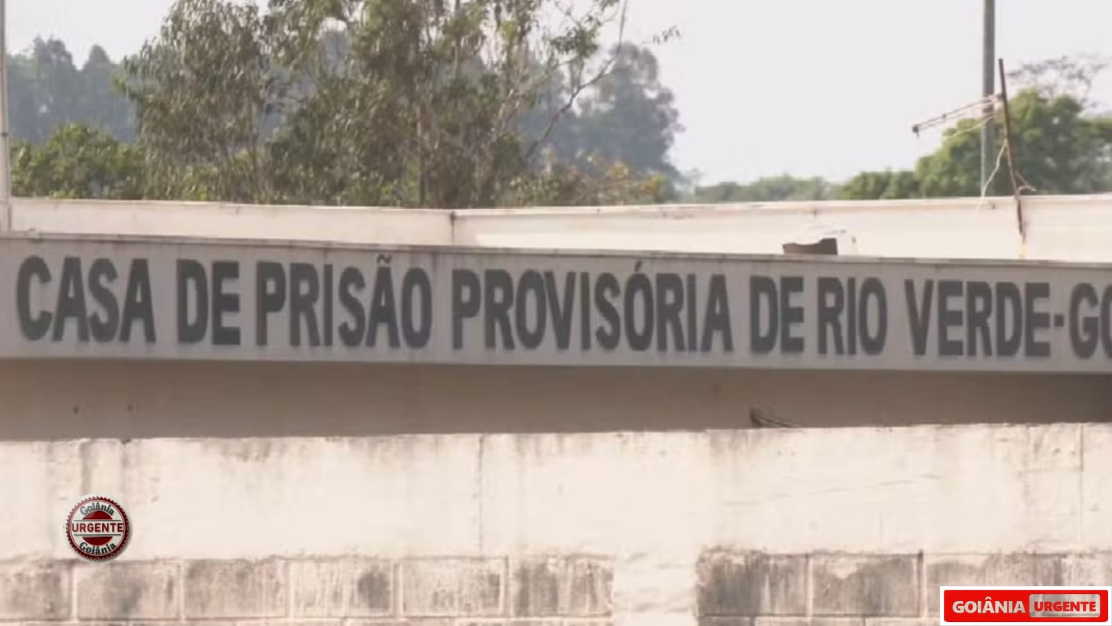 Surto de Covid-19 chega a 109 casos em presídio de Rio Verde e suspende visitas