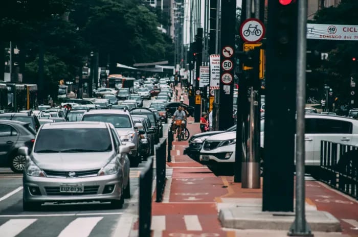 Transporte por aplicativo faz parte da rotina de 76% dos paulistas, mostra pesquisa do Seade