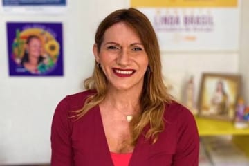 Linda Brasil manda recado após resultado das eleições: "não irei tomar vaga de ninguém. A pessoa que entrou que está com