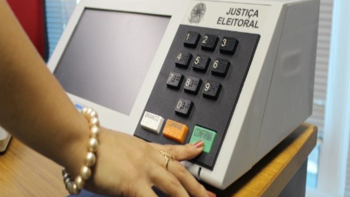 Eleições 2026: quem é obrigado a votar e quem pode optar por não ir