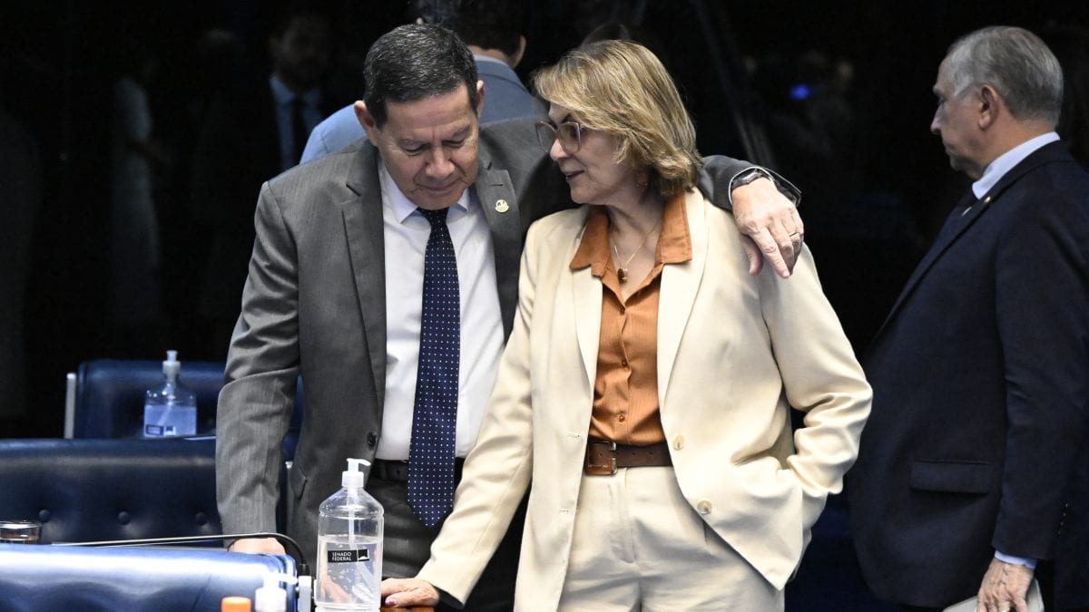 Republicanos registra 1.296 candidaturas e aposta em mulheres para o Senado