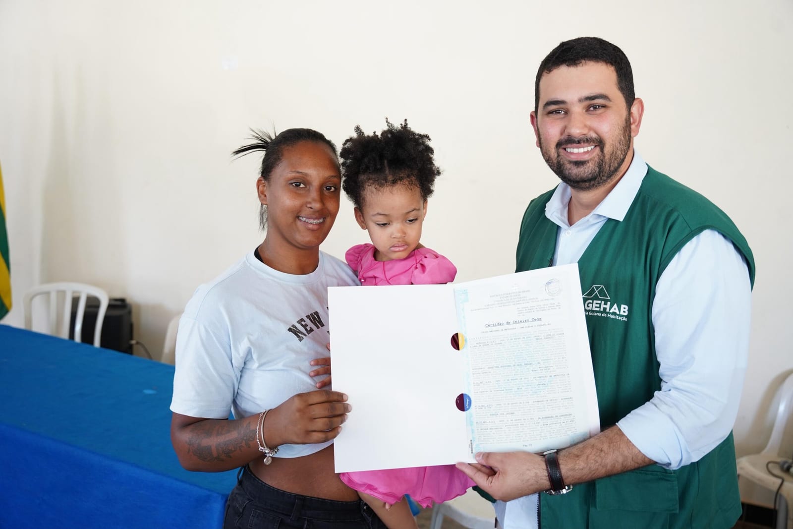 Governo de Goiás entrega escrituras de imóveis a 280 famílias em outubro