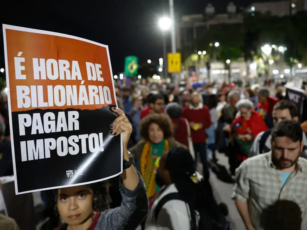 Impostos sobre consumo pesam mais nas mulheres de menor renda; eleição de 2026 decide regras