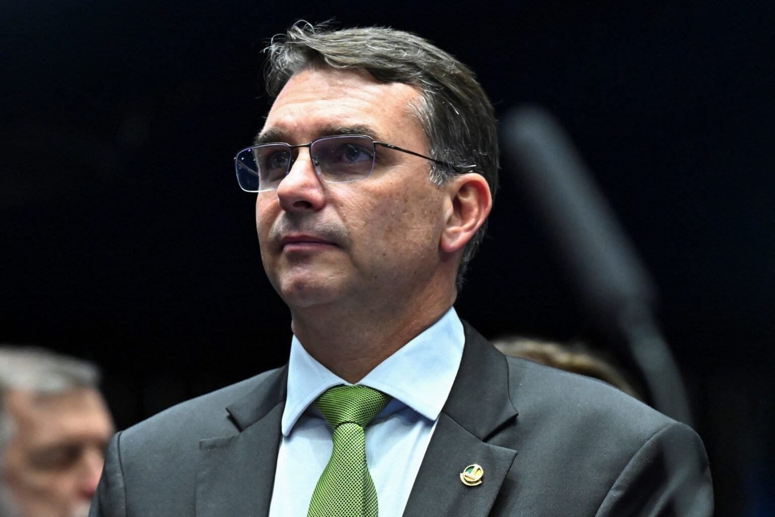 Meta nega favorecimento à campanha de Flávio Bolsonaro em resposta ao TSE