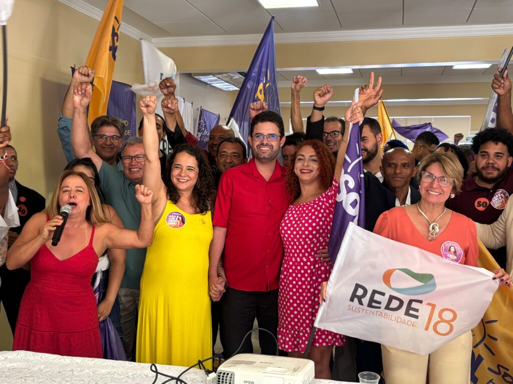 PSOL lança Cíntia Dias ao Senado e se une à chapa de Lula em Goiás