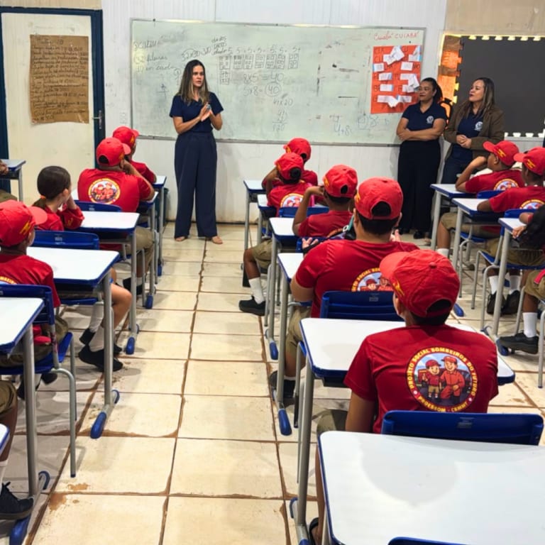 Sejus leva prevenção às drogas para crianças do Bombeiros do Futuro em Cuiabá