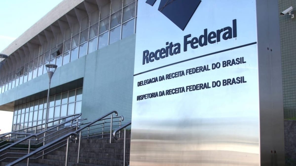 Receita Federal amplia uso de inteligência artificial e pode identificar movimentações bancárias incompatíveis