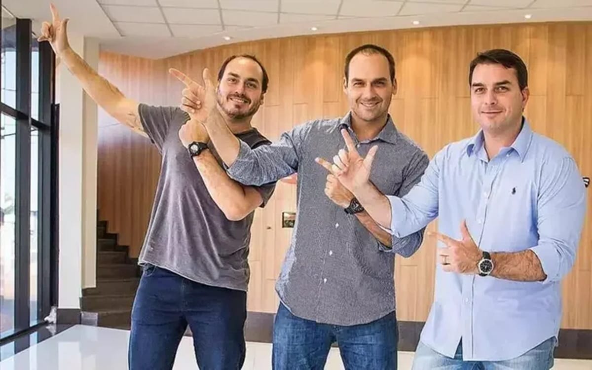 Redemocratizar, disse ele, por Erik Chiconelli Gomes