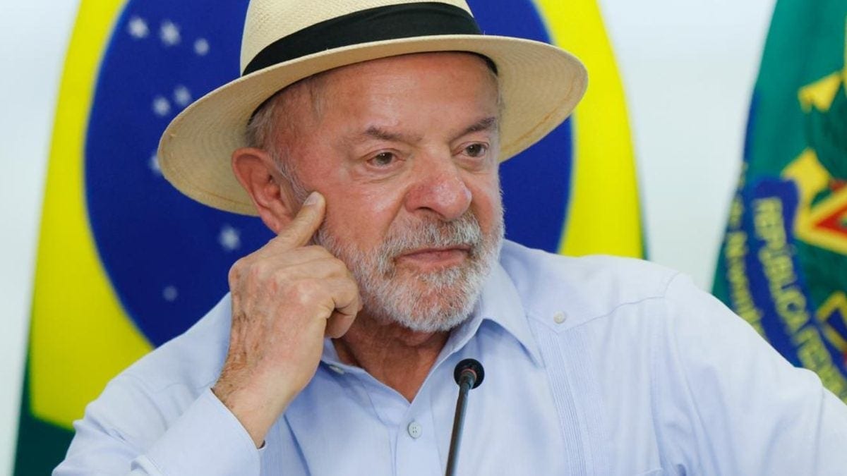 Lula é desaprovado por 63% e aprovado por 35% no PR, diz pesquisa