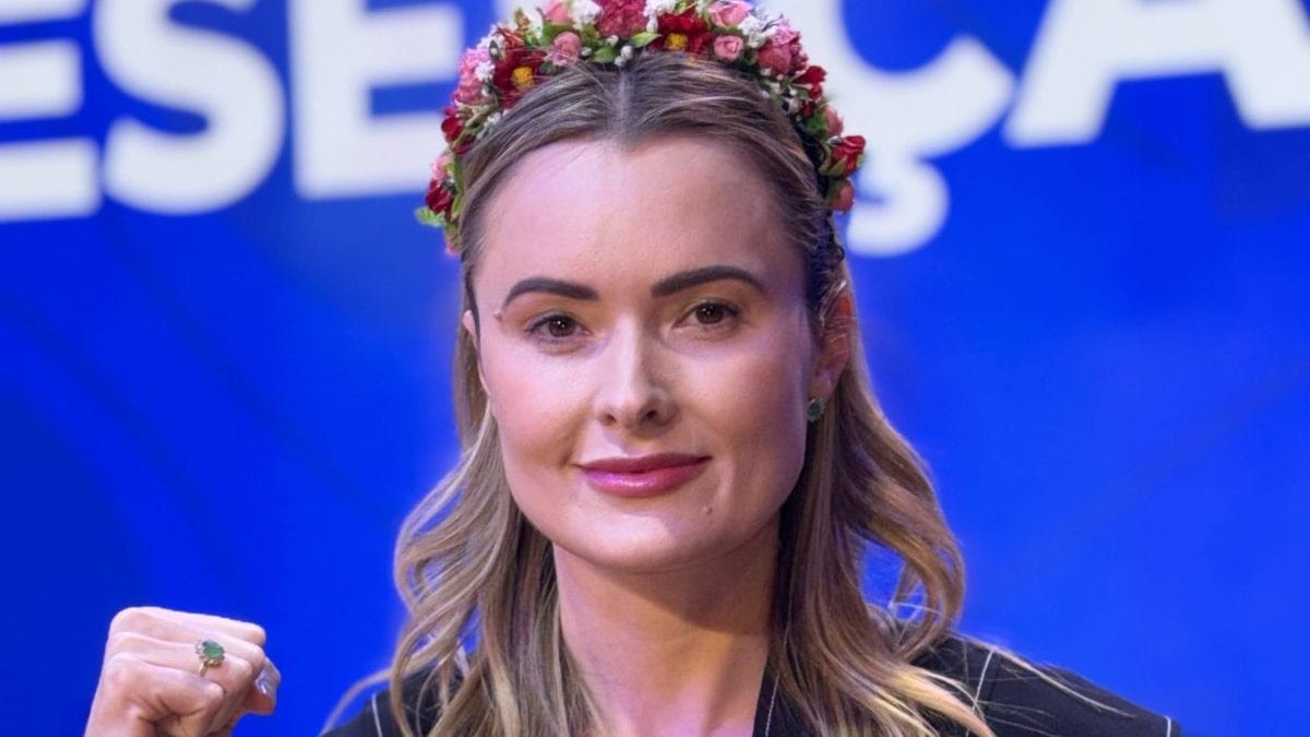 Júlia Zanatta, única deputada de direita do Sul premiada