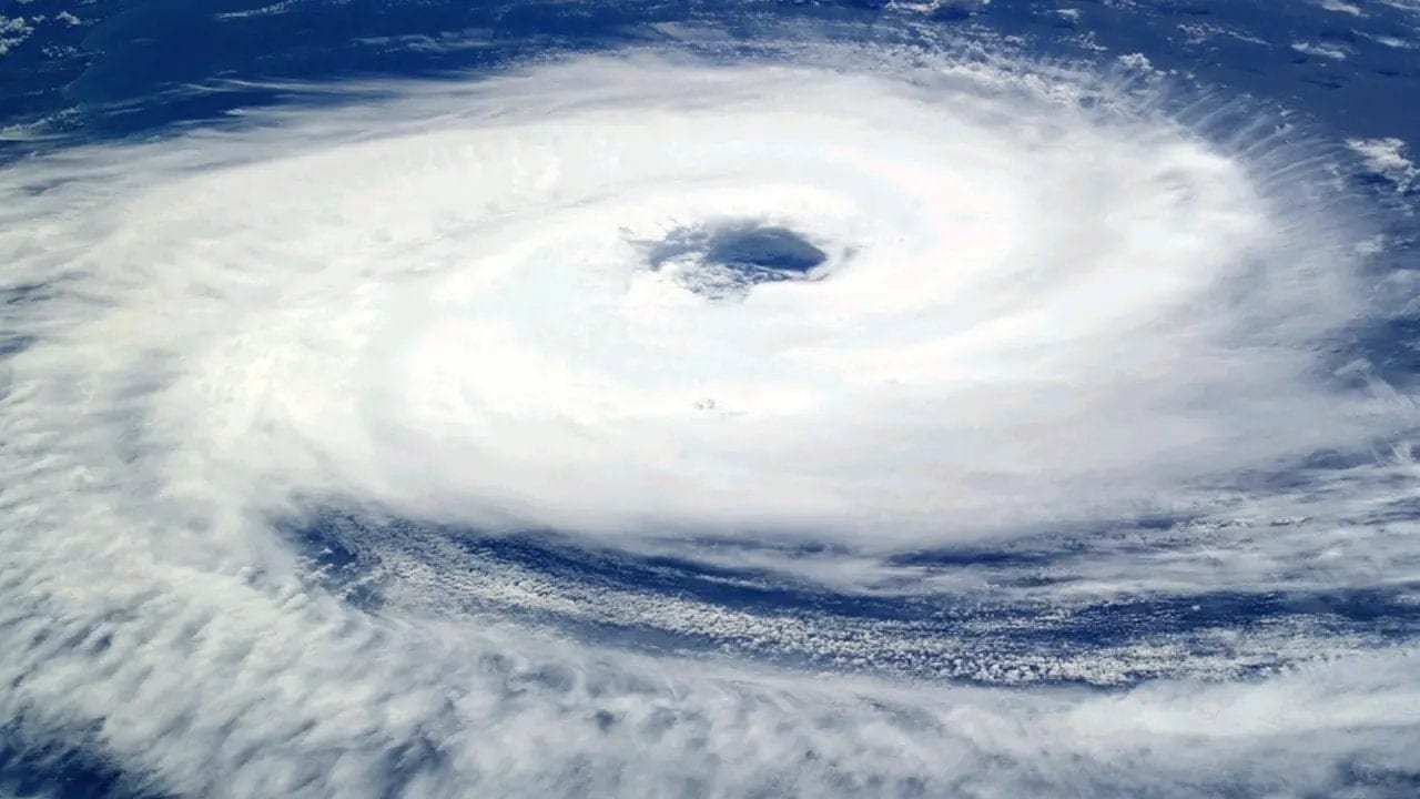 Ciclone extratropical se forma no Sul e intensifica chuvas no RS e SC