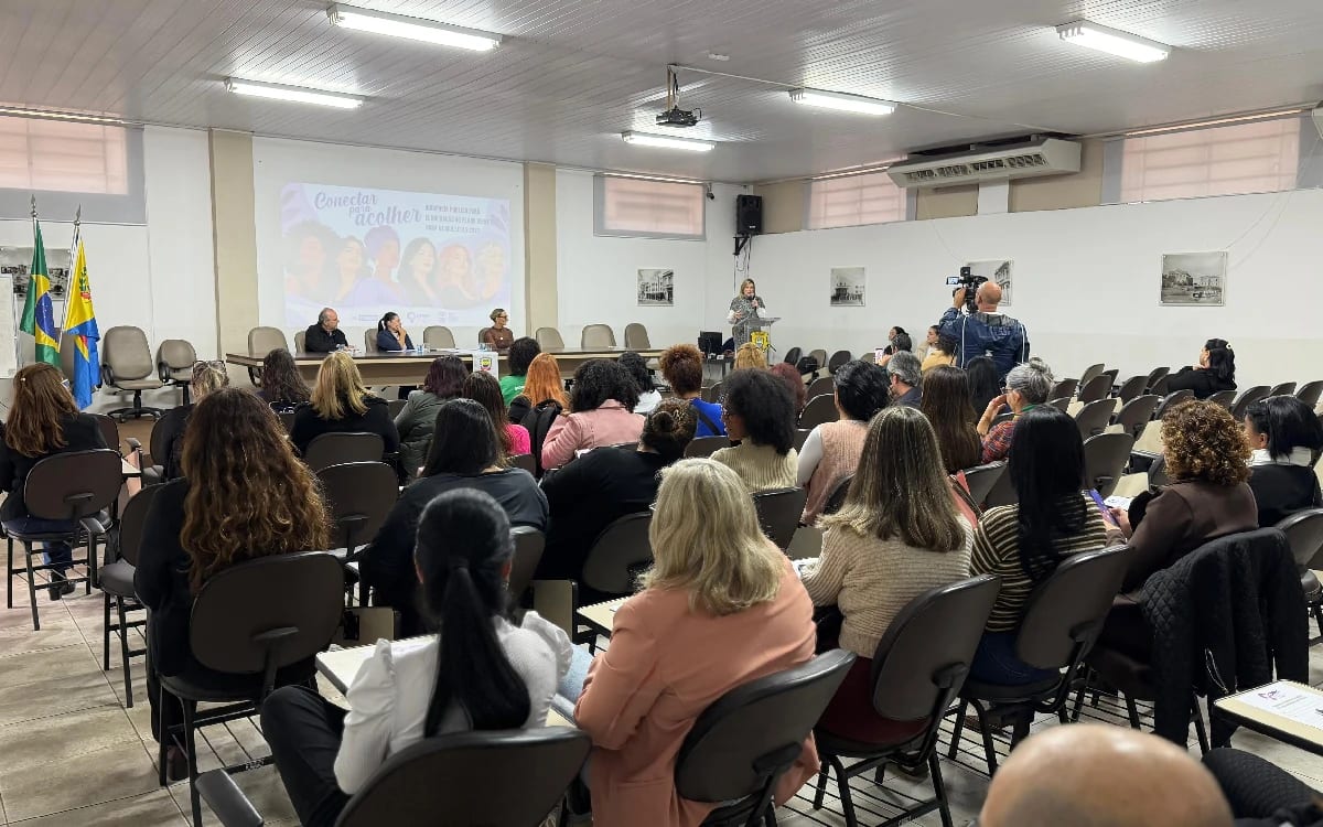 Bragança Paulista reúne 50 representantes para traçar metas de políticas para mulheres em 2027