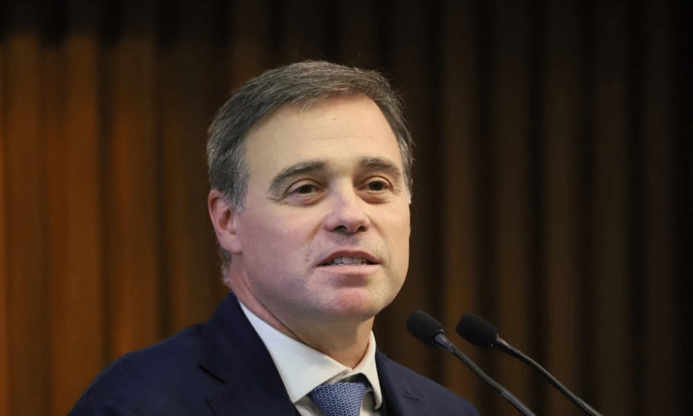 MP Eleitoral pede extinção de processo sobre quebra de sigilos de Lula e Flávio
