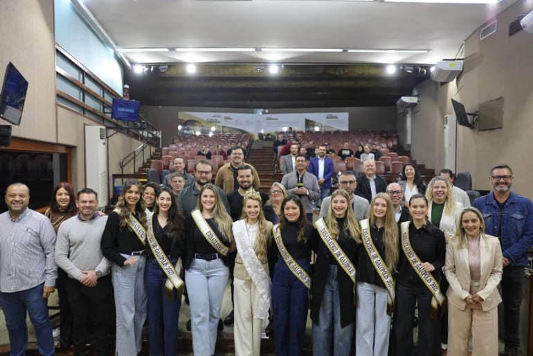 Candidatas a Rainha e Princeas de Galópolis convidam comunidade para escolha neste sábado