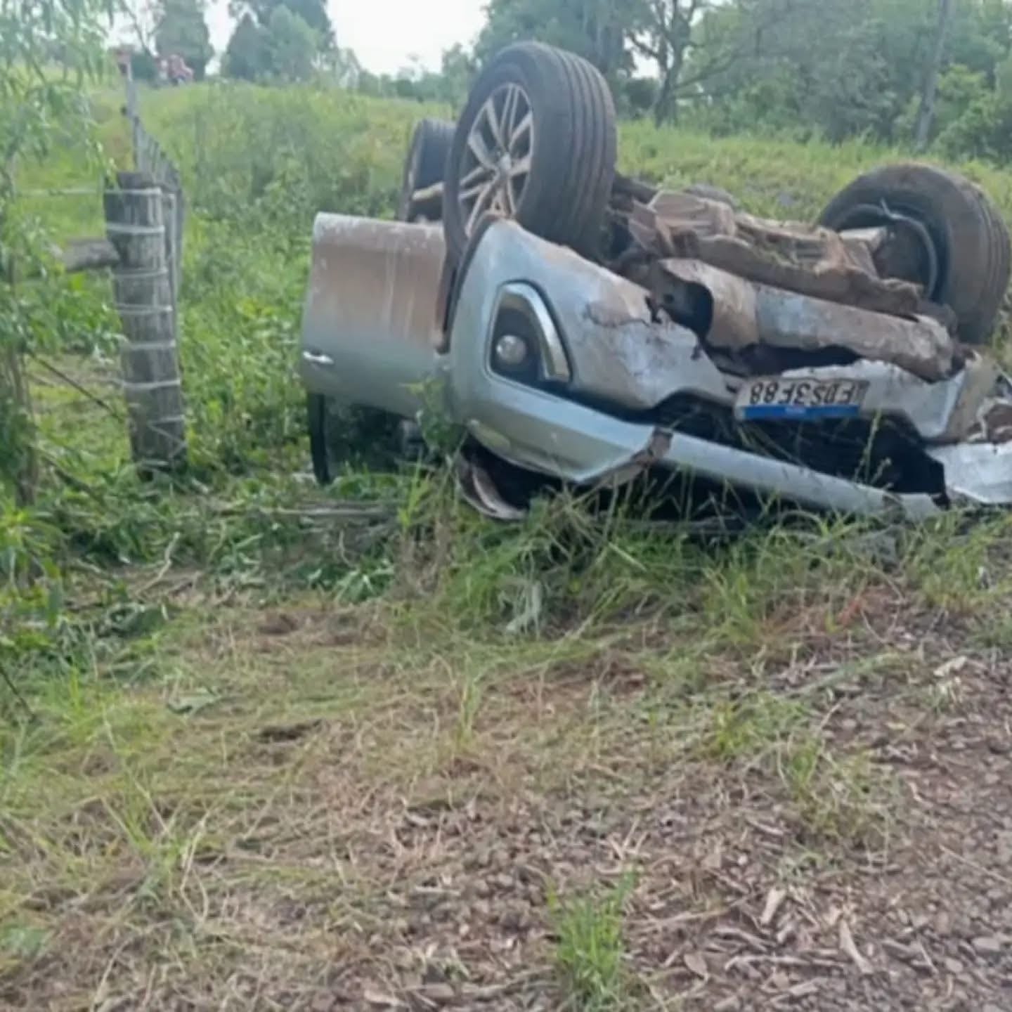 CARONEIRO MORRE APÓS ACIDENTE NA RS-472 ENTRE SANTO CRISTO E PORTO LUCENA