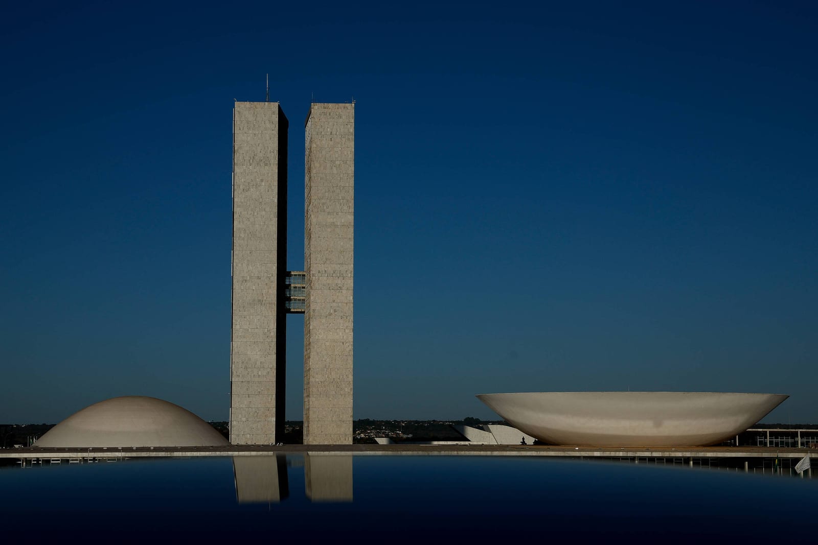No Brasil, primeiro se aprova a lei, depois se descobrem as consequências
