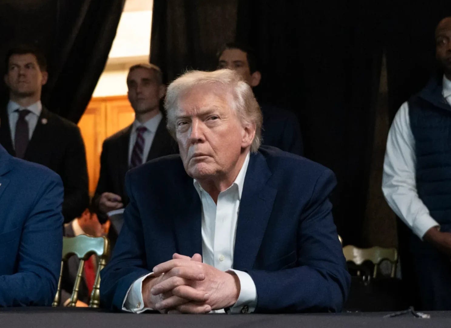 Trump anuncia “Dia D econômico” contra o Irã, 19.ago.2026