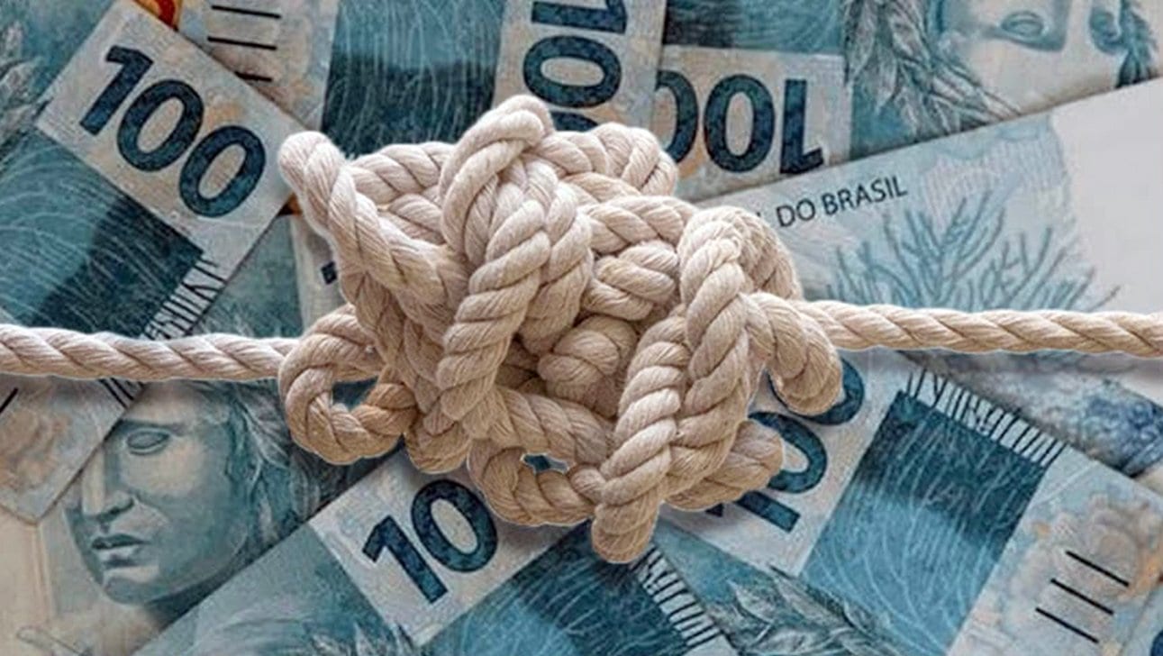 Reforma tributária: prazo para escolha do Simples híbrido termina hoje, 30 de outubro; entenda o que muda para as empres