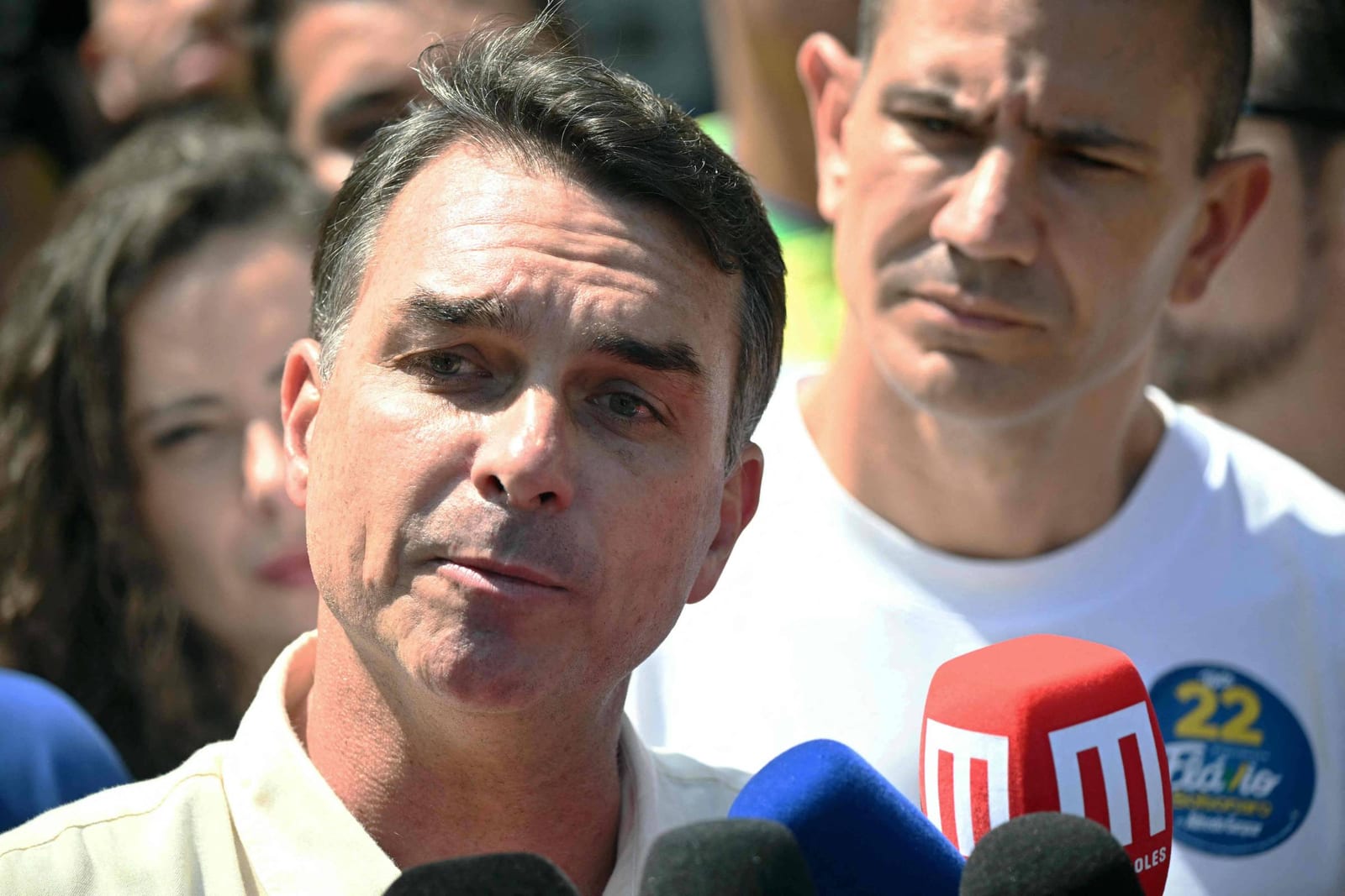 Caixa Econômica vai ser o Itaú da favela, o Bradesco da periferia, diz Flávio Bolsonaro