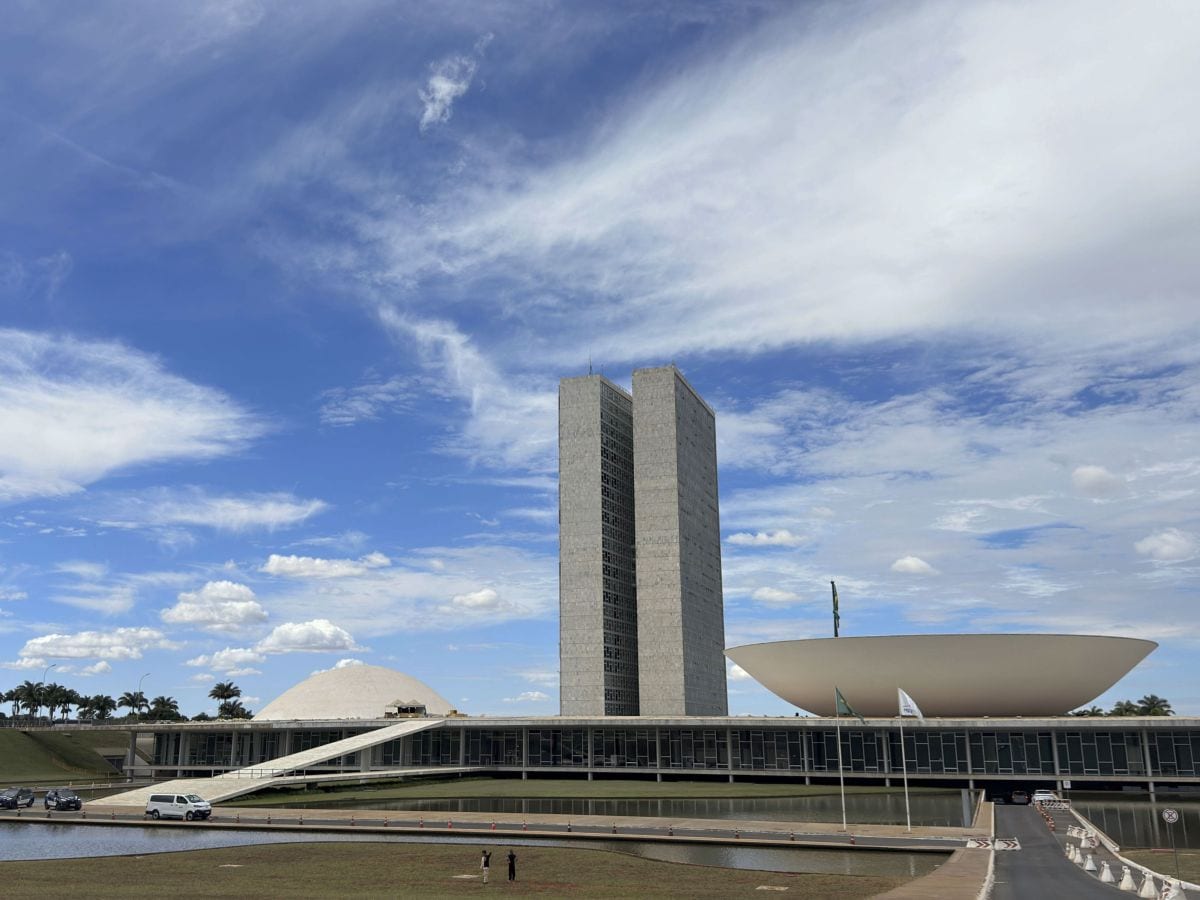 Câmara e Senado retomam votações; Hugo Motta e Davi Alcolumbre em foco