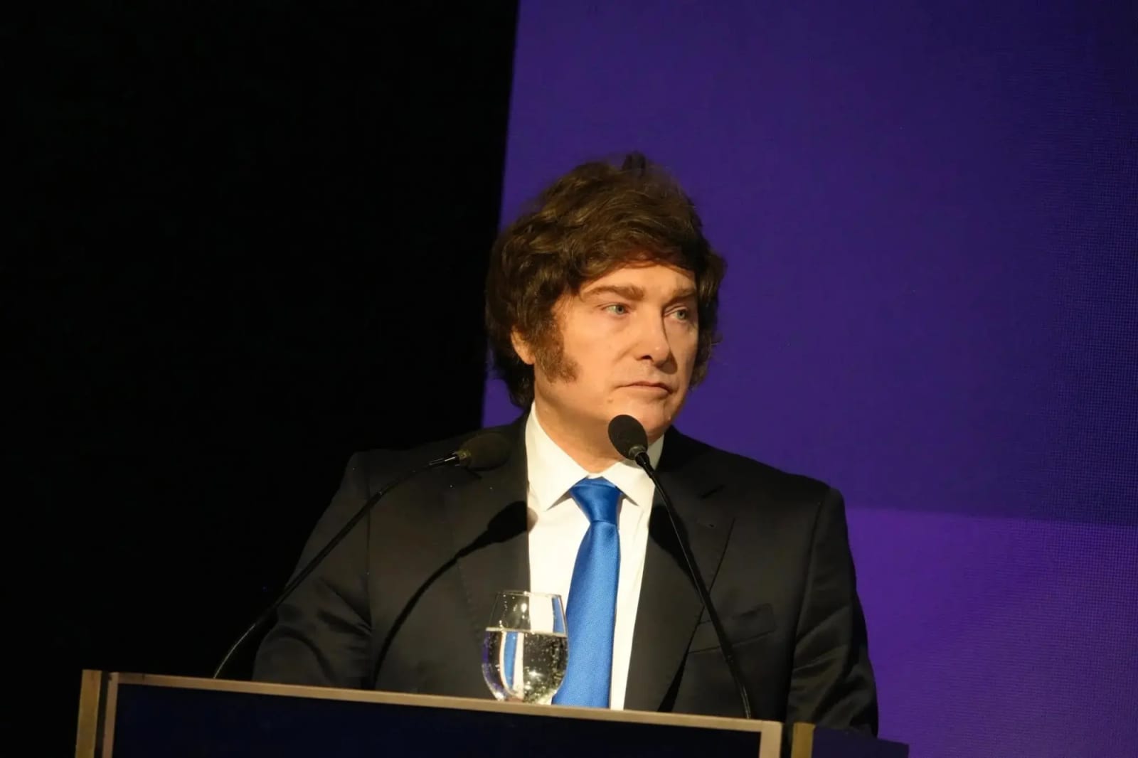 Ajuste de Milei reduz número de novos aposentados em 53% na Argentina