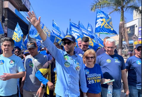 Anderson Teodoro amplia votação em 54% e conquista a reeleição em Goiás