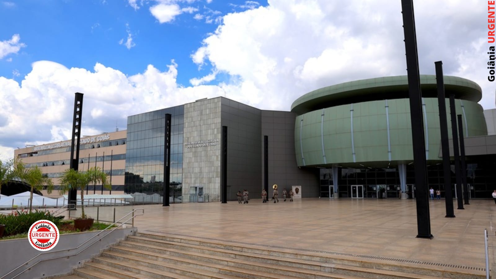 Projeto de piso de R$ 8,5 mil para administradores entra em consulta pública, em Goiás