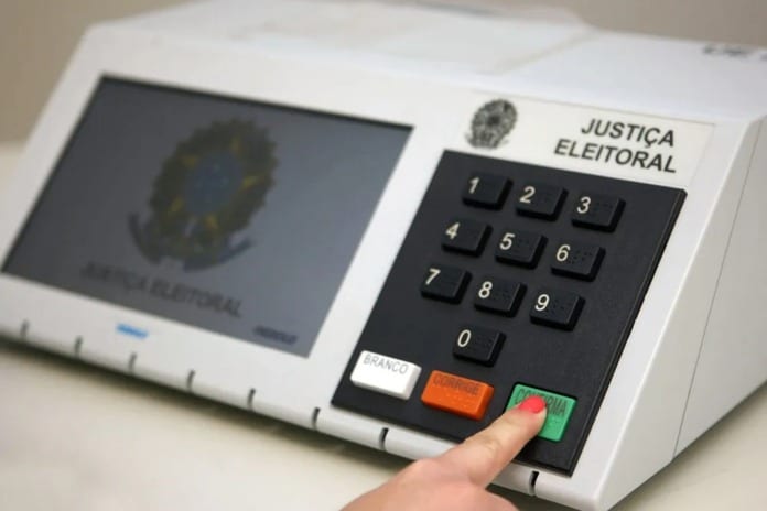 TRE-PE inicia geração de 70.751 mídias para as urnas das Eleições 2026