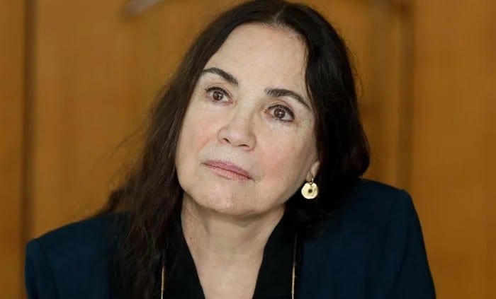 Governo autoriza R$ 1,1 milhão via Rouanet para peça de Regina Duarte