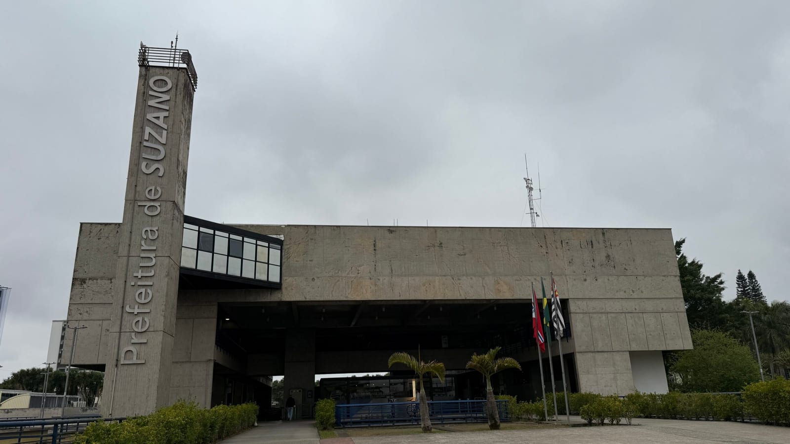 Suzano abre inscrições para concurso público com salários de até R$ 12 mil; veja como se inscrever