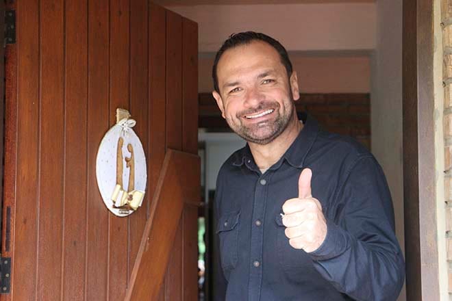 #DasUrnas | Dimas sem cortes: "Sou deputado, não candidato a prefeito"; A primeira entrevista do único eleito por Gravat