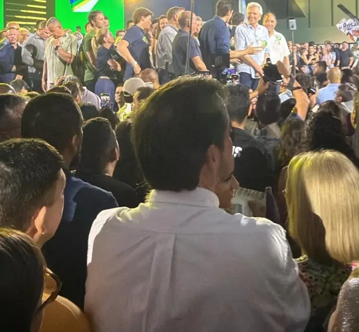 Gustavo Mendanha não subiu no palanque de Daniel Vilela