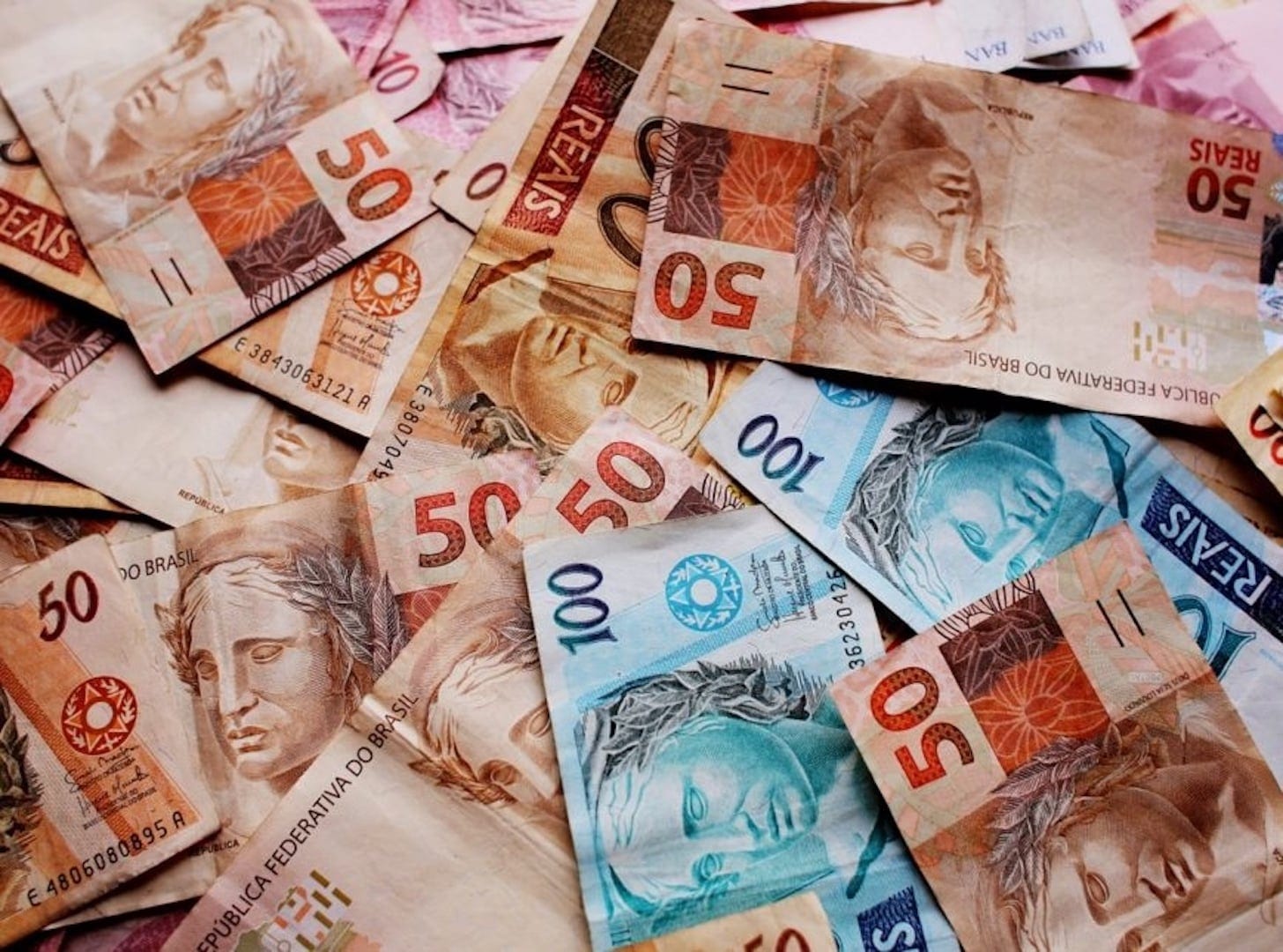 Superavit primário dos Estados e do DF cai 56,26% no 1º semestre de 2026