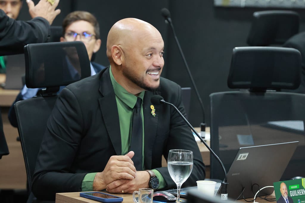 Projeto propõe criação de documento de identificação para mães atípicas em Valparaíso de Goiás
