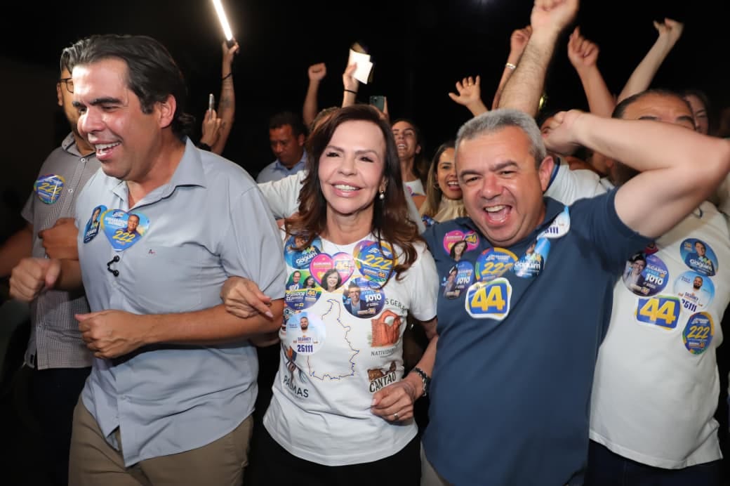 Dorinha enaltece trajetória de Ricardo Ayres em Porto Nacional