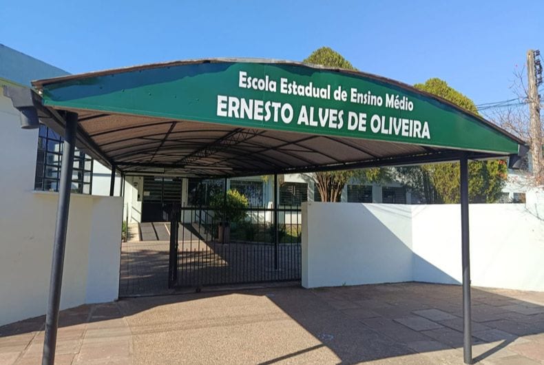 Câmara cria comissão especial para acompanhar caso da diretora da Escola Ernesto Alves