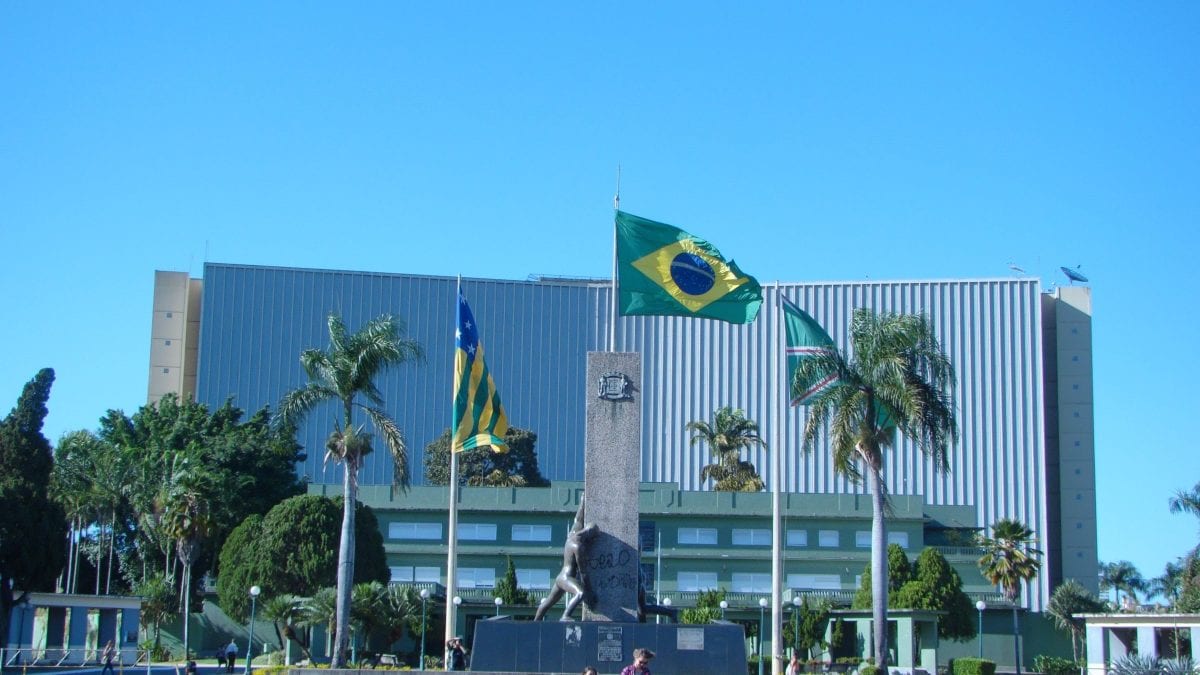 Daniel Vilela lidera pesquisas para o governo de Goiás em 2026