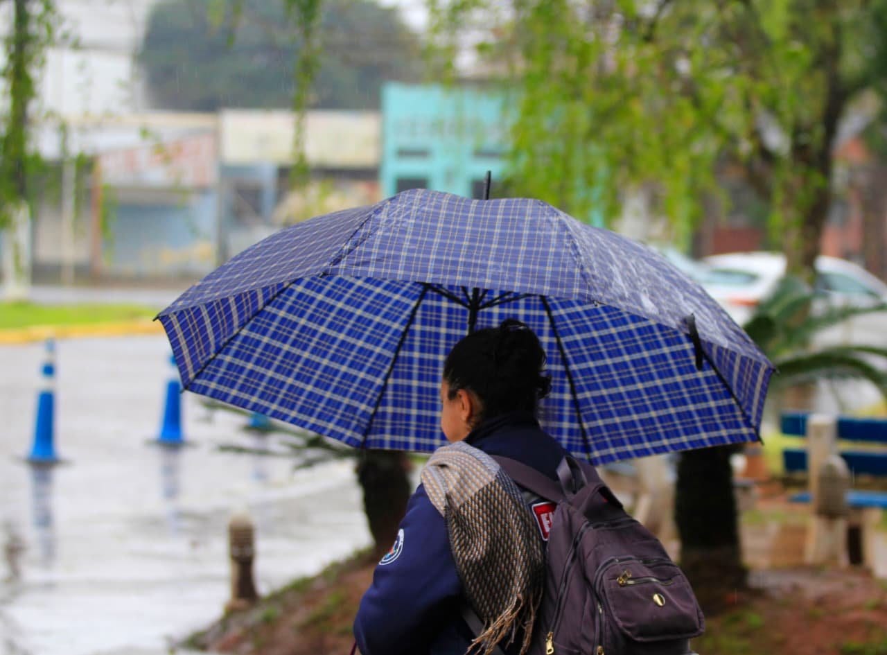 Eleições 2026: Chuva atinge 3 maiores colégios eleitorais no segundo turno; confira a previsão