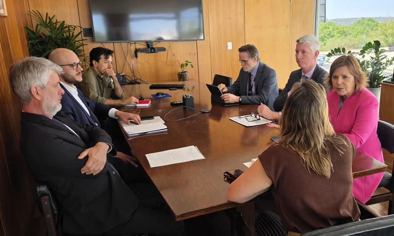Rejane foi a Brasília cobrar reforma tributária, fiscalização e financiamentos para Joinville