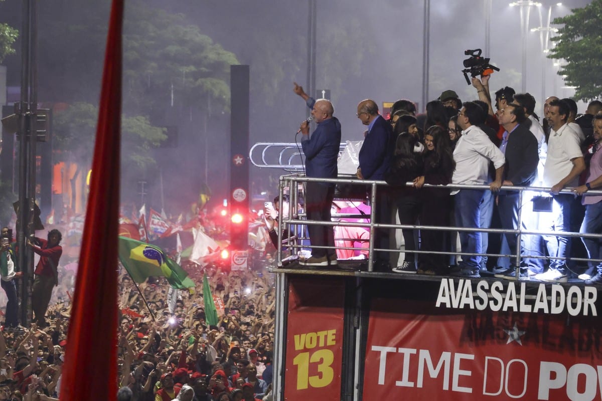 Republicanos, União Brasil, PSD e MDB reconhecem reeleição de Lula