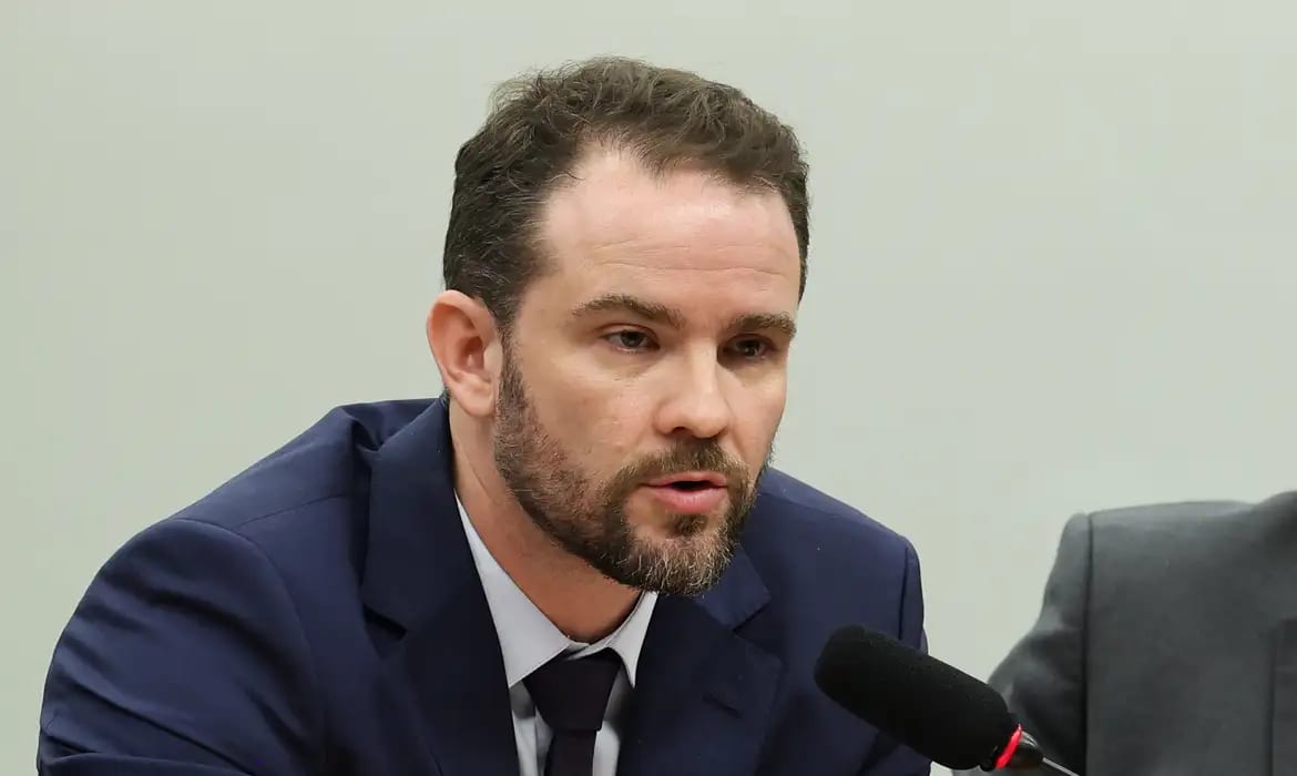 Governo federal prepara medida provisória para definir alíquotas do Imposto Seletivo