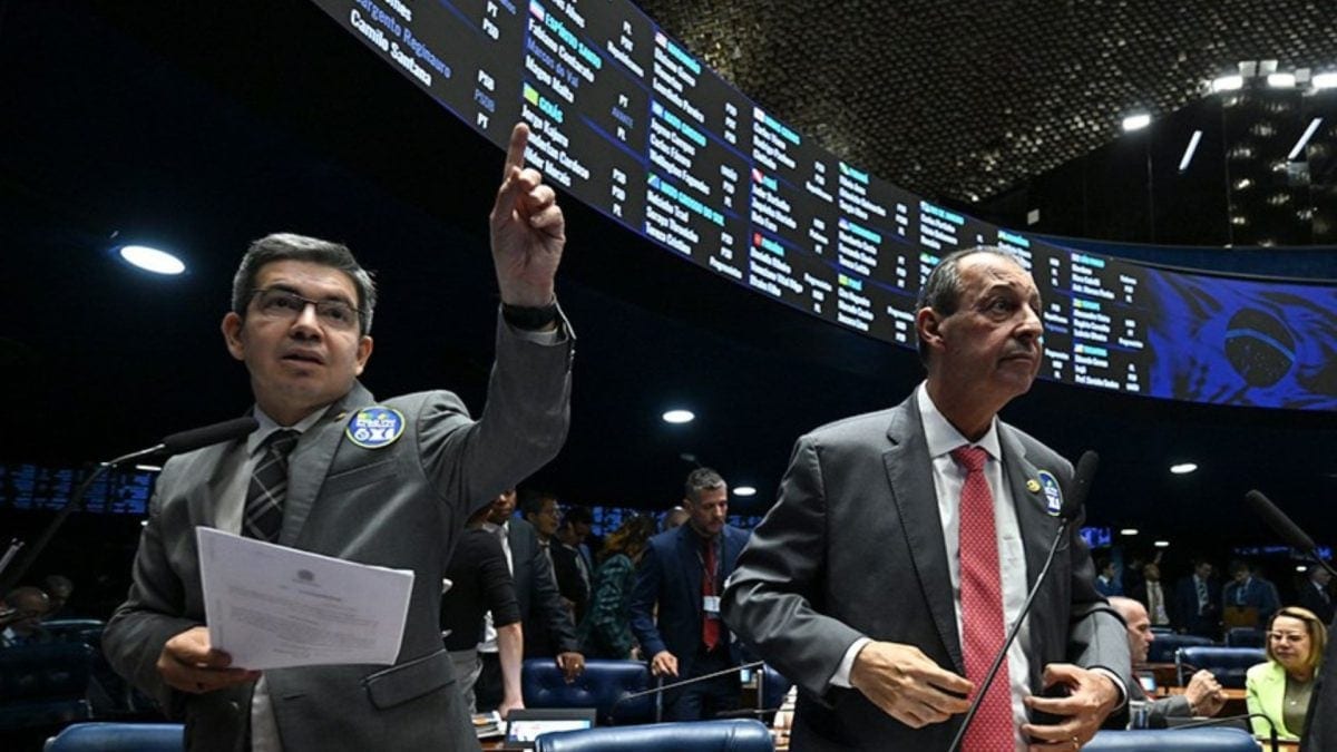 Senado aprova aumento de penas para furto e receptação de combustíveis