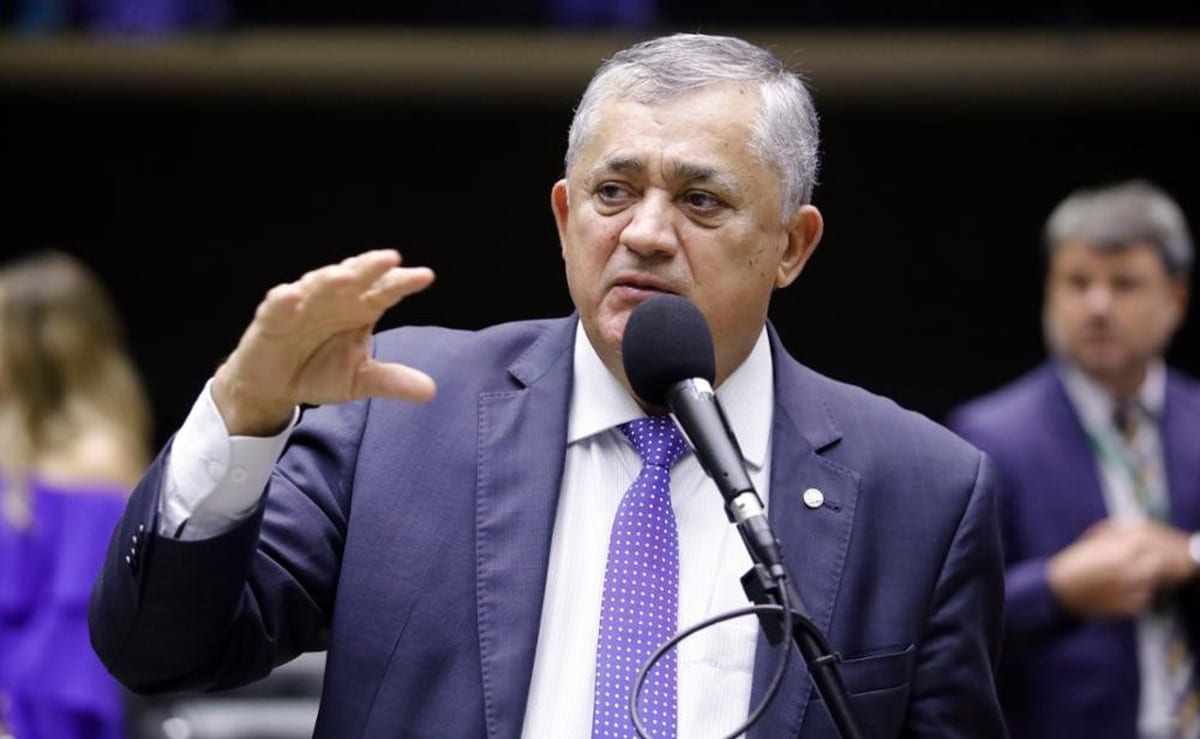 PEC da Segurança, tarifa zero e MP das Bets são prioridades até o fim do ano, diz José Guimarães