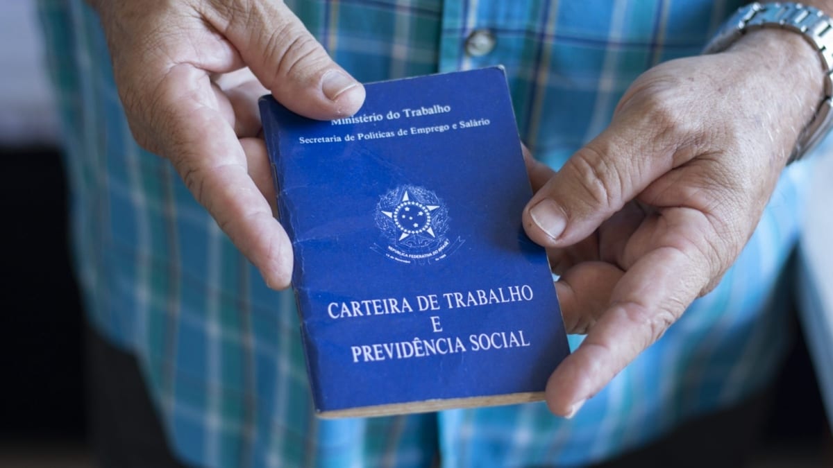 Trabalhadores CLT vão receber ao menos R$ 1.621,00 dia 05/09; saiba quem tem direito