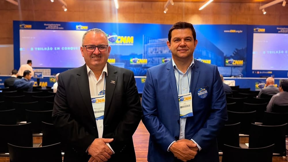 Prefeito Flávio e vice Vande vão a Brasília buscar recursos