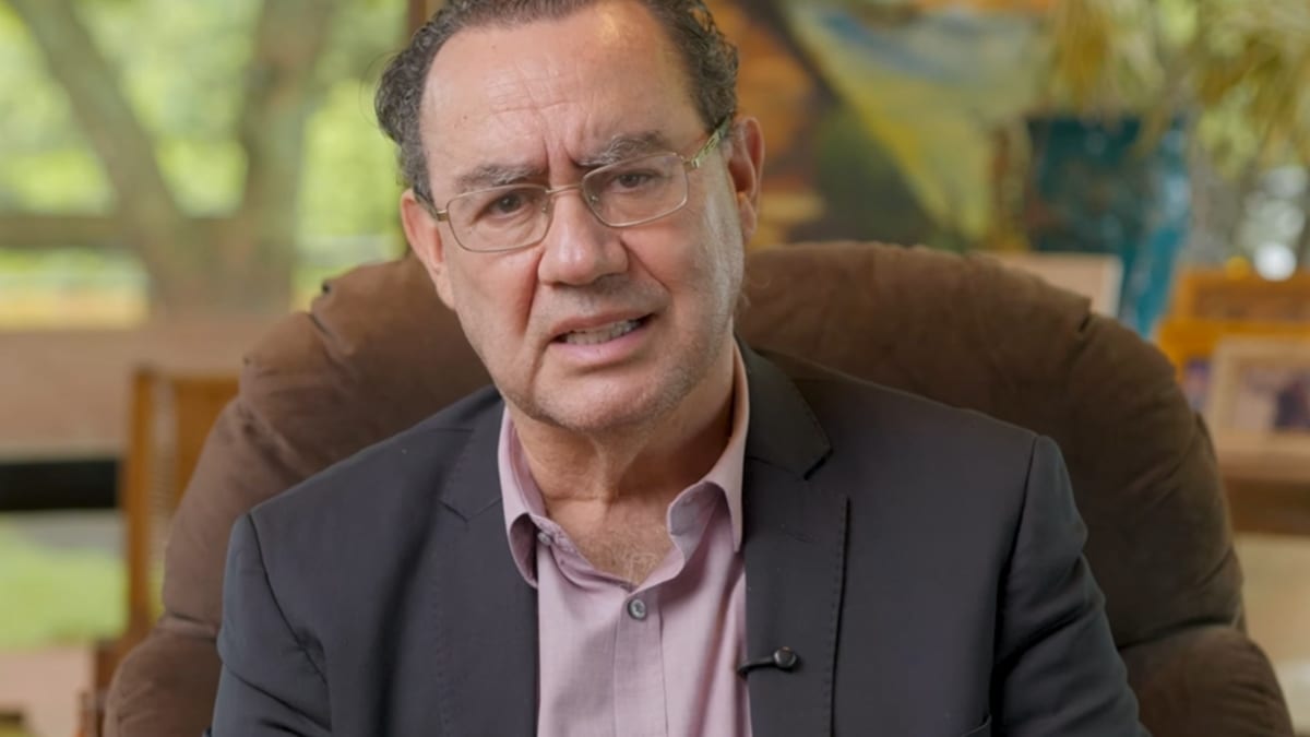 Augusto Cury Altera Biografia Online Após Controvérsia Sobre Titulação Acadêmica