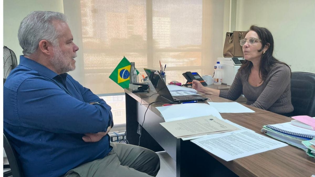 Vereador e secretária avançam três pautas para servidores de São Carlos