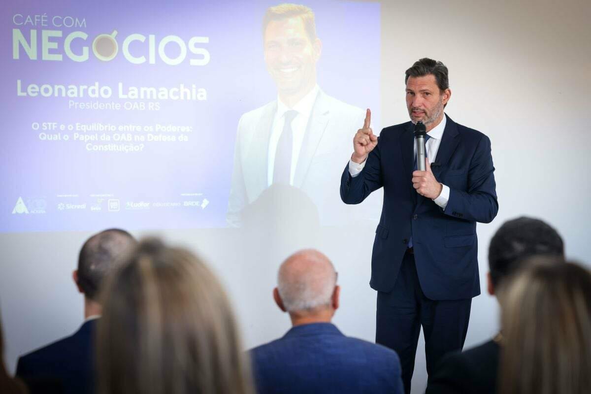 Presidente da OAB Leonardo Lamachia defende “transparência e devido processo legal” nas denúncias envolvendo o STF e a P